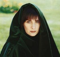 enya.jpg