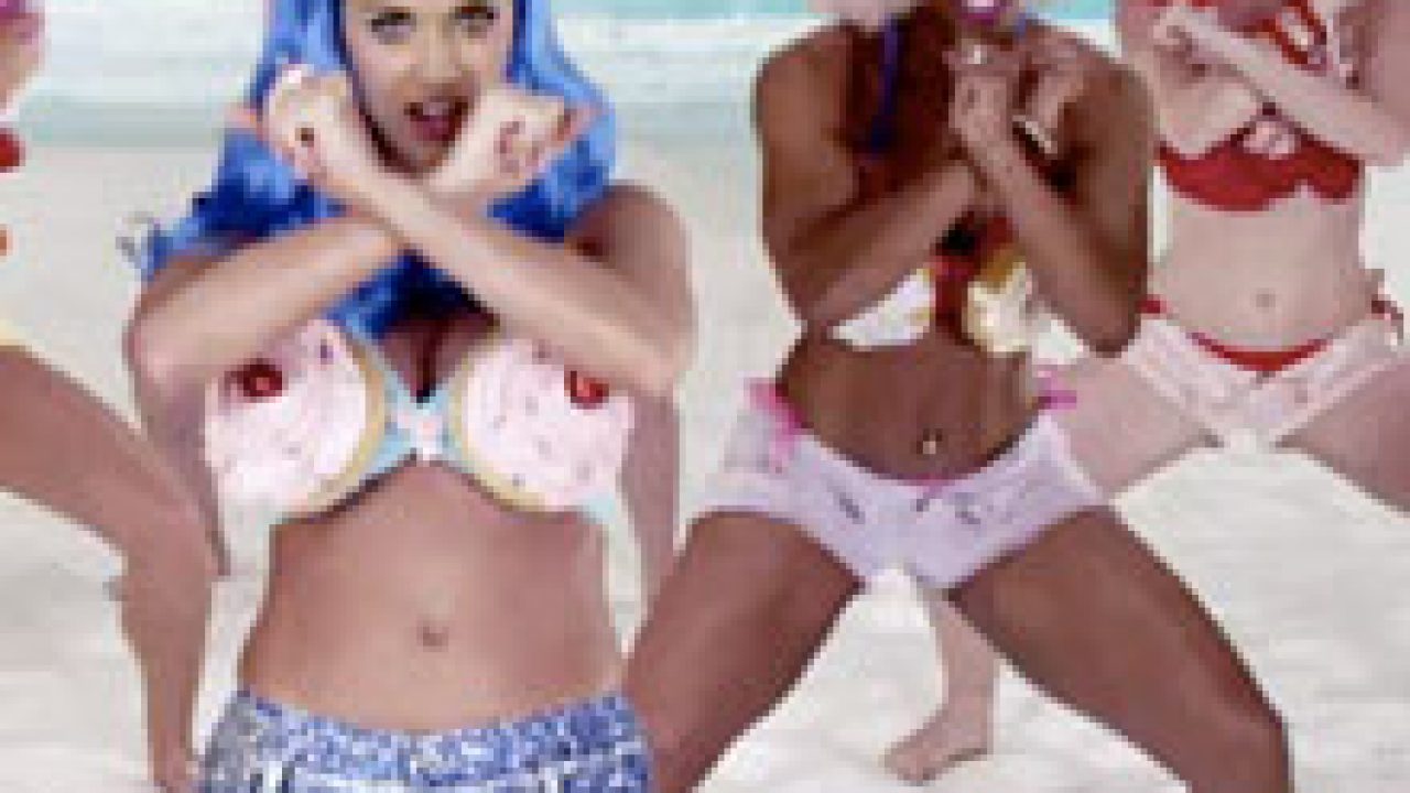 Katy Perry y las tetas tarta – jenesaispop.com