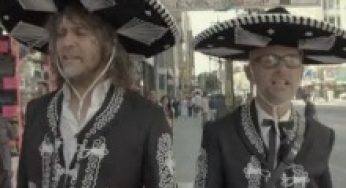 Moby y Wayne Coyne, los mariachis