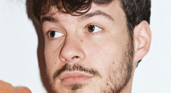 Rex Orange County niega haber acosado sexualmente a una menor