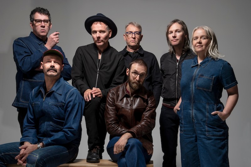 Belle & Sebastian lanzan su “himno” indie para el Mundial escocés
