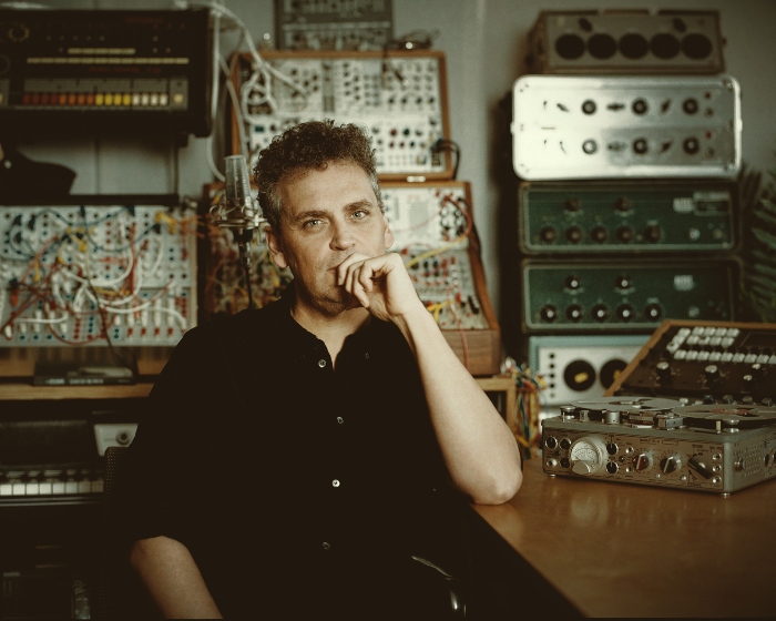 Entrevista a James Ford sobre 'The Hum', Depeche, Arctic Monkeys...