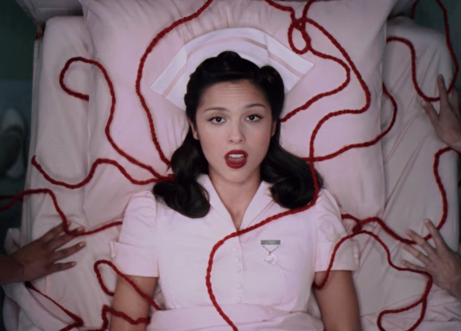 'the cure' de Olivia Rodrigo: un slow burner de cinco minutos que sorprende a propios y extraños