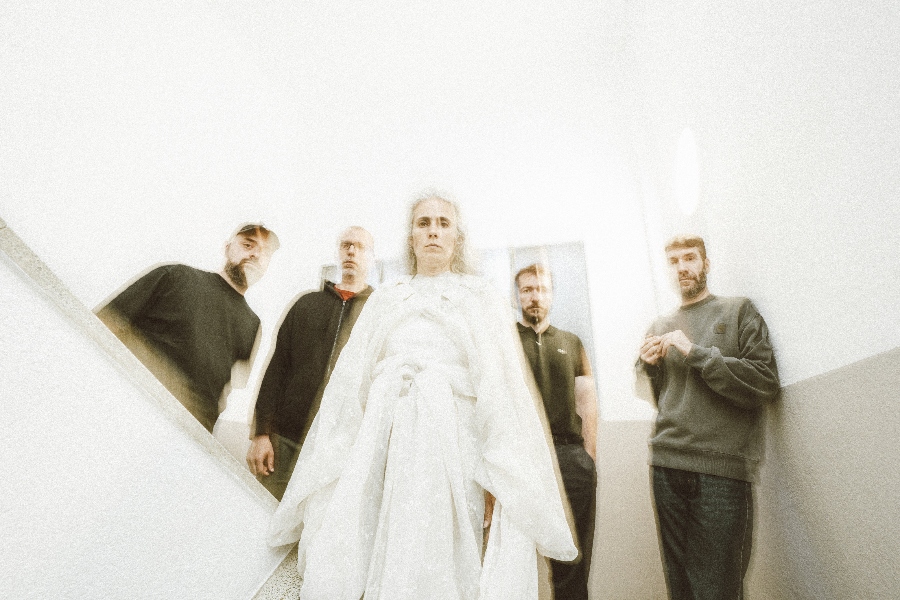 Los Punsetes vuelven con 'Una persona triste', primer single de su nuevo álbum con Paco Loco
